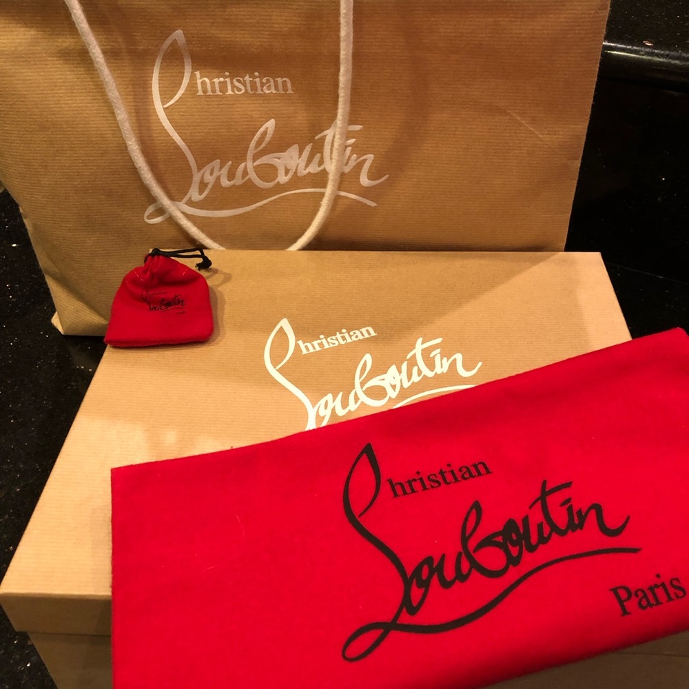 Christian Louboutin Drapesse Platform Pumps - Picture 5 of 6